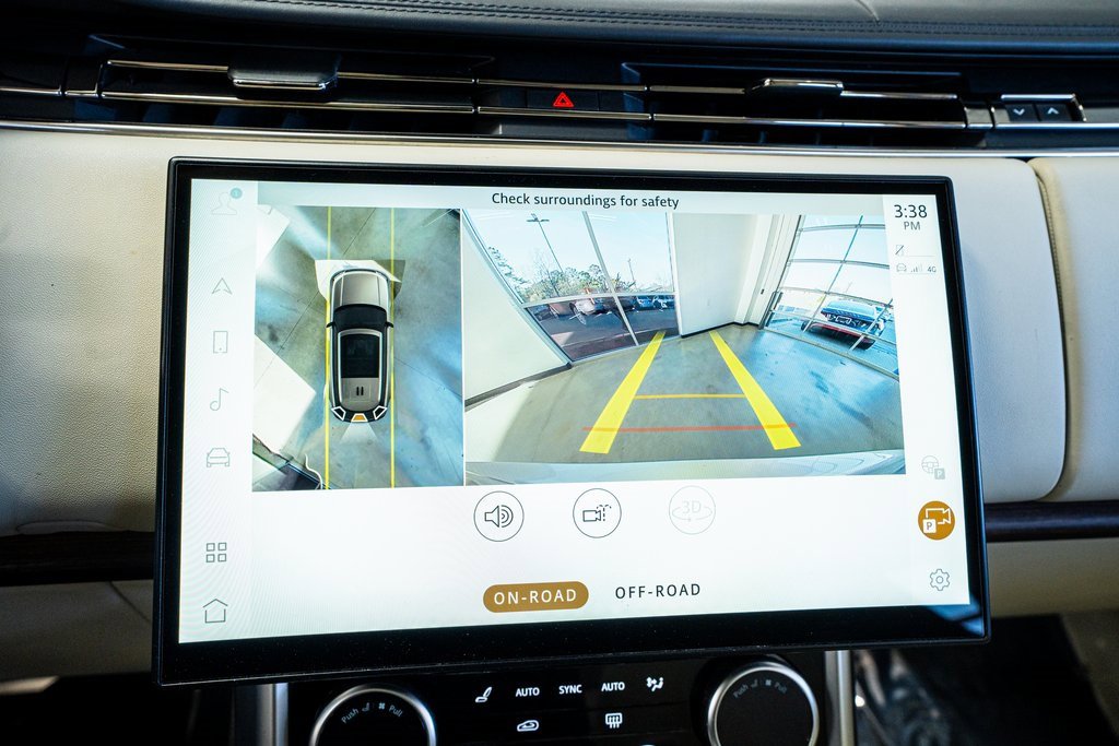 Used 2023 Land Rover Range Rover Long Wheelbase SE image 45