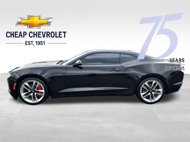 Used 2022 Chevrolet Camaro LT w/ RS Package RWD image 3