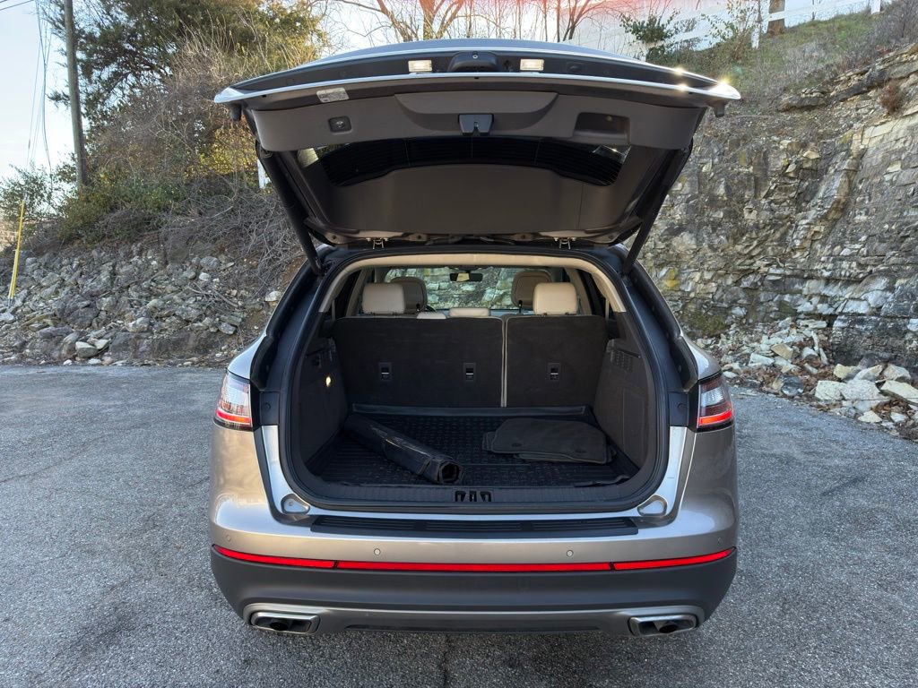 Used 2020 Lincoln Nautilus Reserve image 9