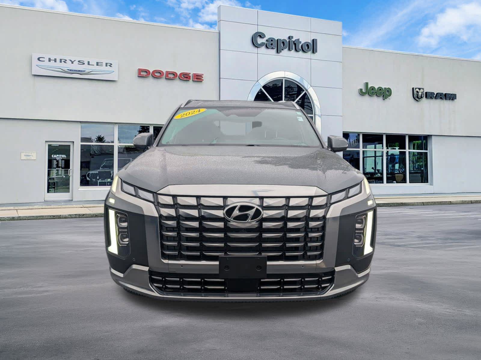 Used 2024 Hyundai Palisade Calligraphy AWD/4WD image 8