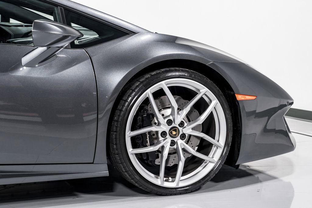 Used 2018 Lamborghini Huracan LP 580-2 image 44