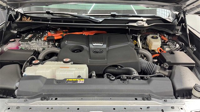 Used 2024 Toyota Sequoia Limited image 40