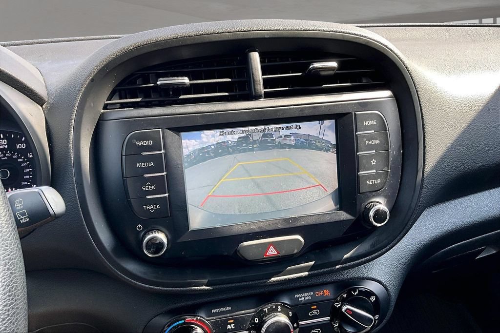 Used 2021 Kia Soul LX FWD image 21