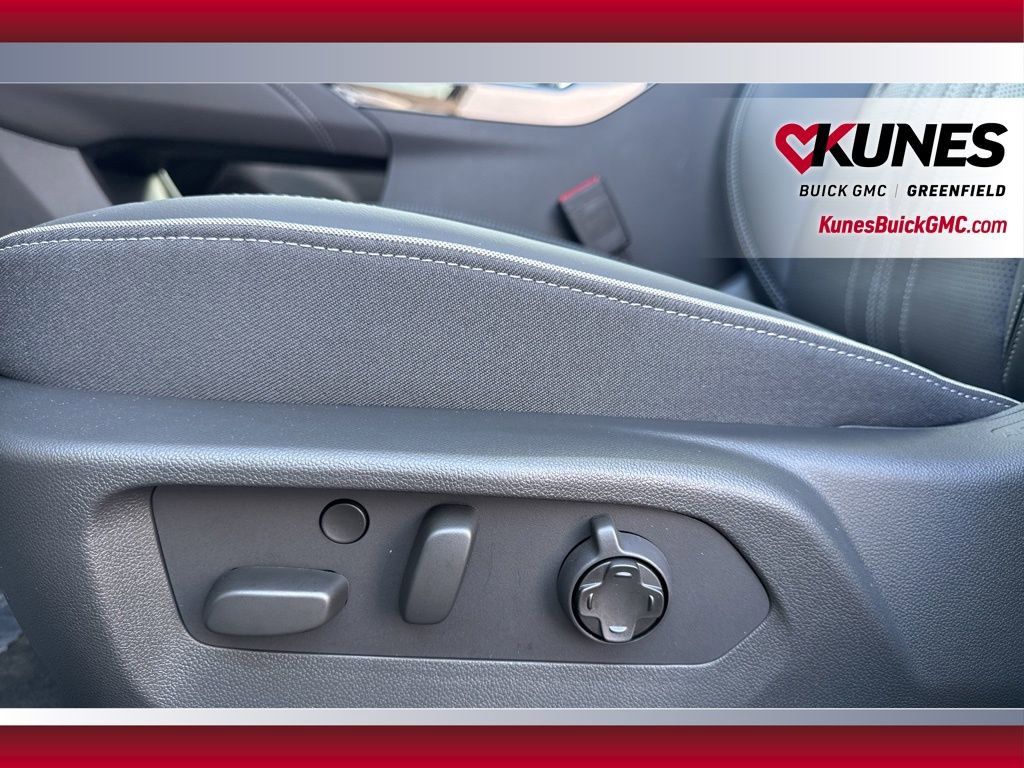 New 2026 Buick Envision Avenir image 18