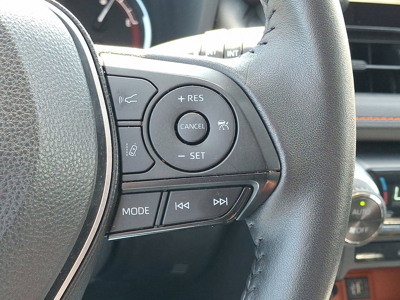 Used 2024 Toyota RAV4 Adventure AWD/4WD image 23