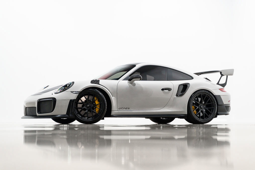 Used 2018 Porsche 911 GT2 RS w/ Weissach Package RWD image 86