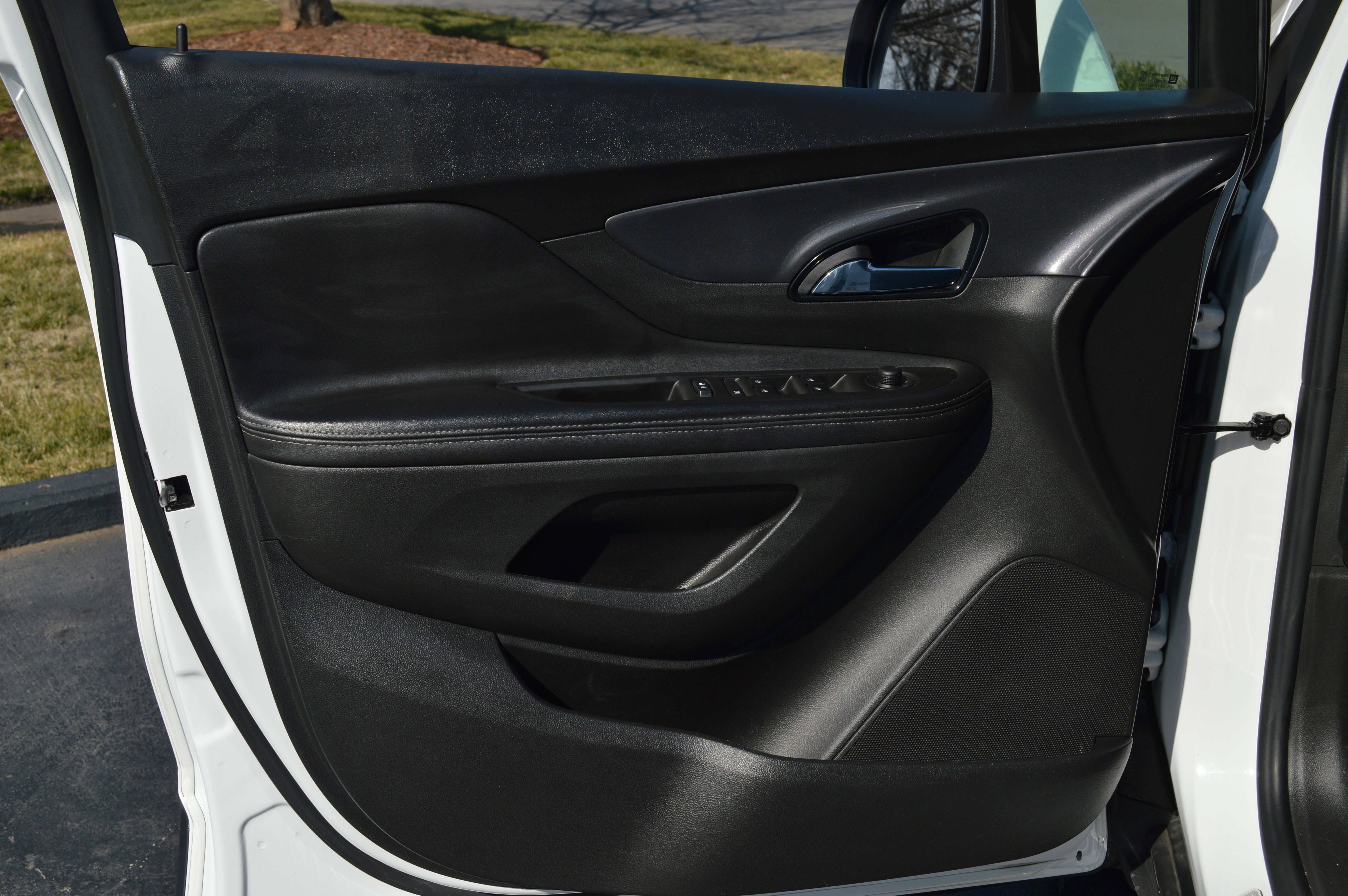 Used 2022 Buick Encore Preferred w/ Safety Package image 13