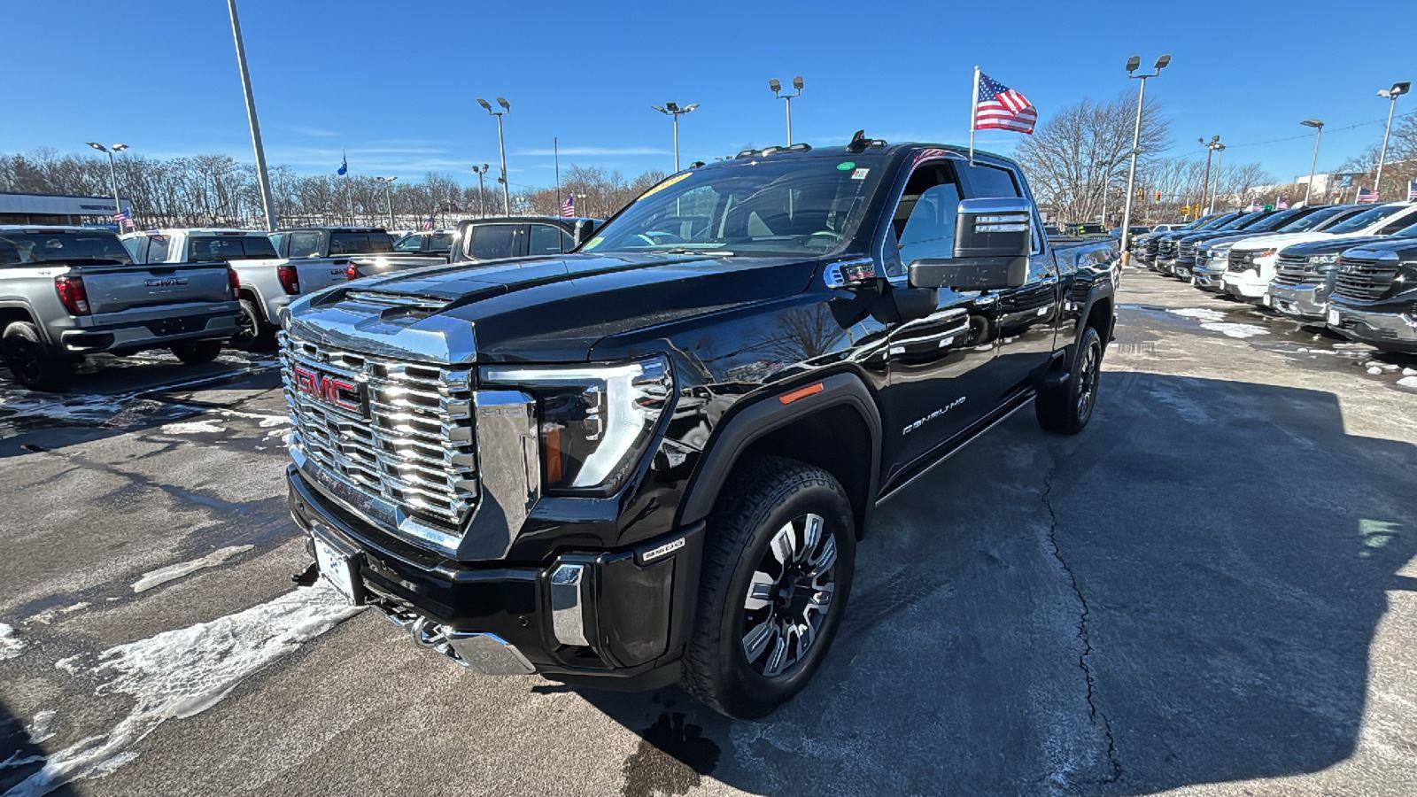 Certified 2024 GMC Sierra 3500 Denali w/ Denali Reserve Package image 3
