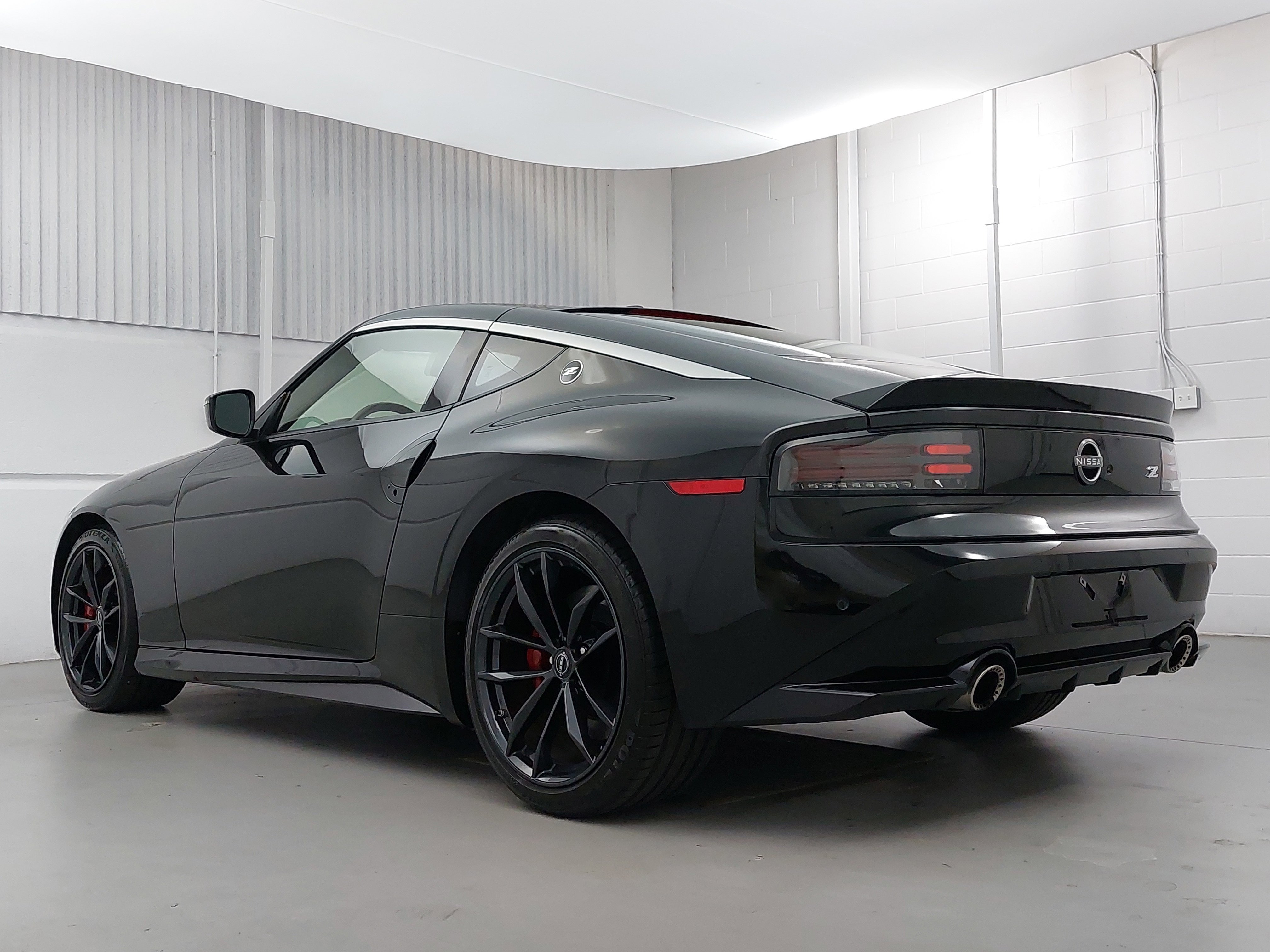 Used 2024 Nissan Z Performance w/ Floor Mat Package image 3