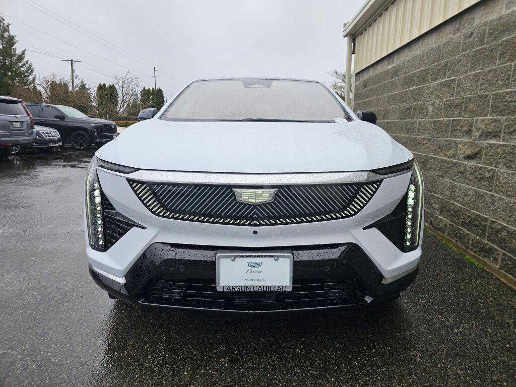 New 2026 Cadillac Optiq Luxury 2 AWD/4WD image 12