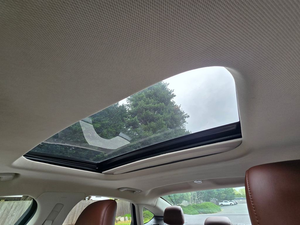 Used 2015 Ford Fusion SE w/ Equipment Group 202A FWD image 37