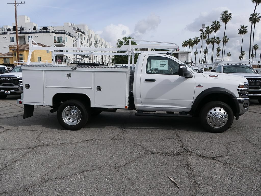 New 2026 RAM 5500 Tradesman w/ Chrome Appearance Group AWD/4WD image 2