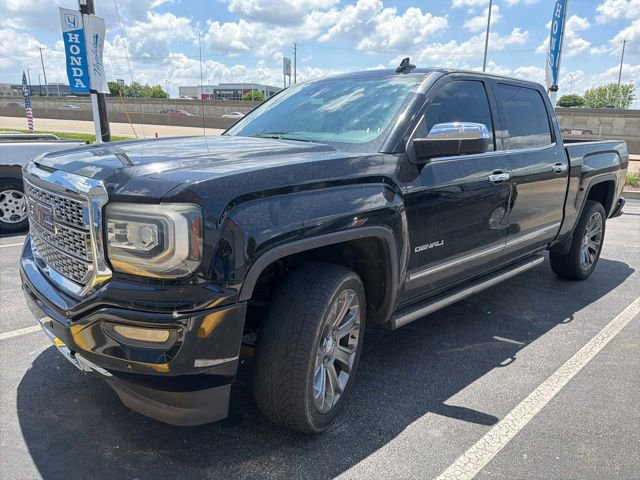 Used 2016 GMC Sierra 1500 Denali w/ Enhanced Driver Alert Package AWD/4WD image 3