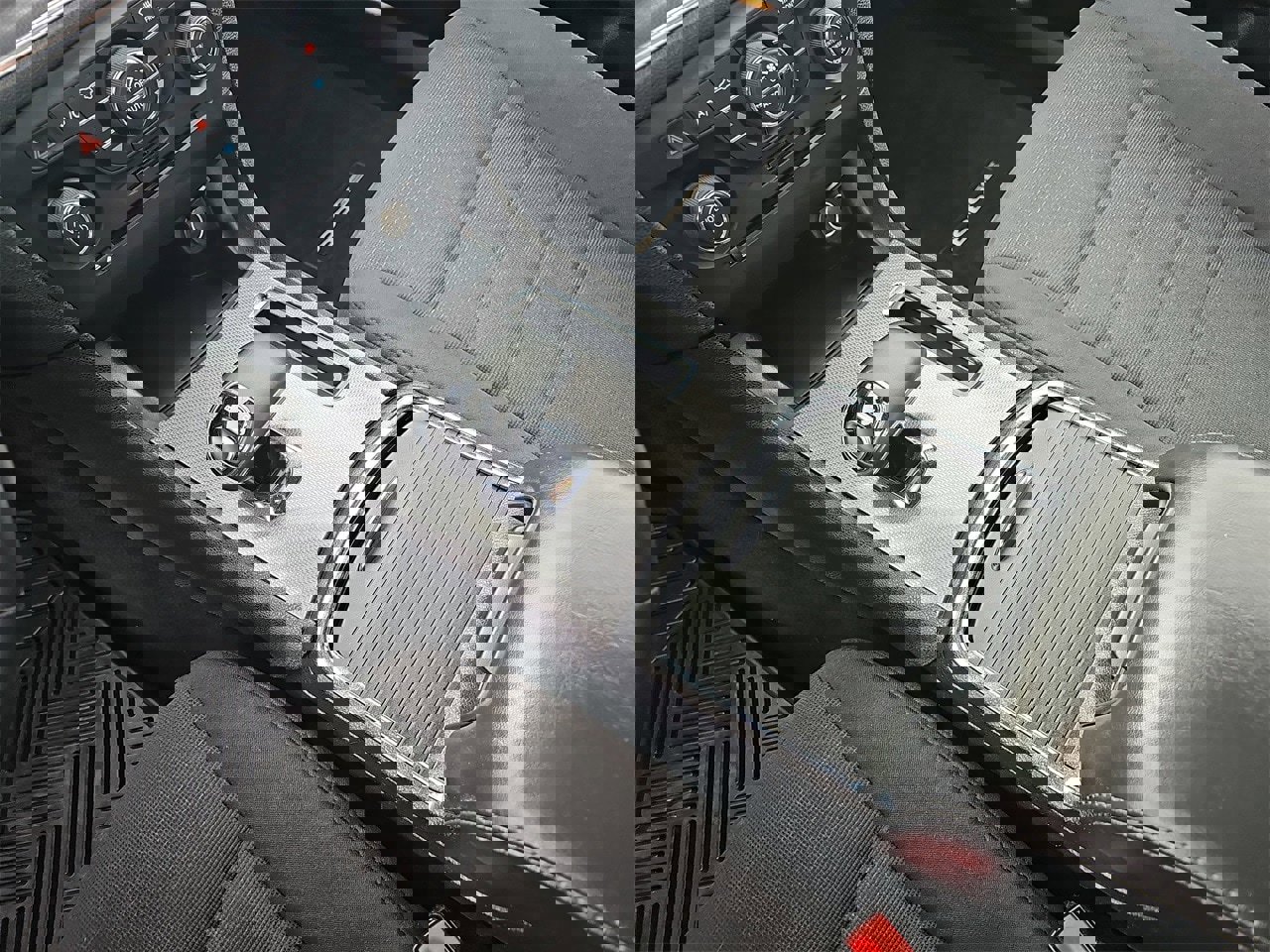 Used 2014 Dodge Charger SXT image 22