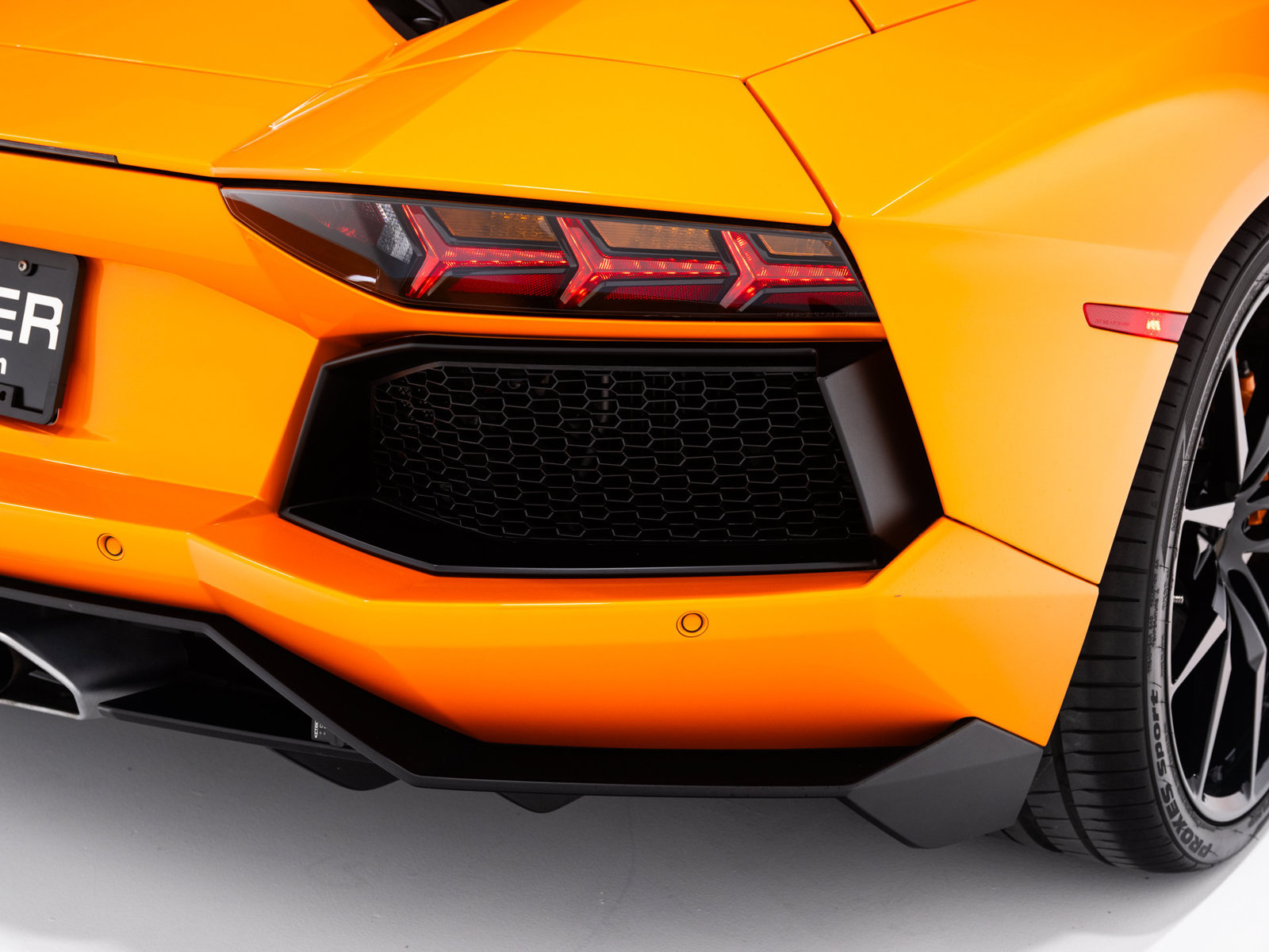 Used 2016 Lamborghini Aventador LP 700-4 AWD/4WD image 19