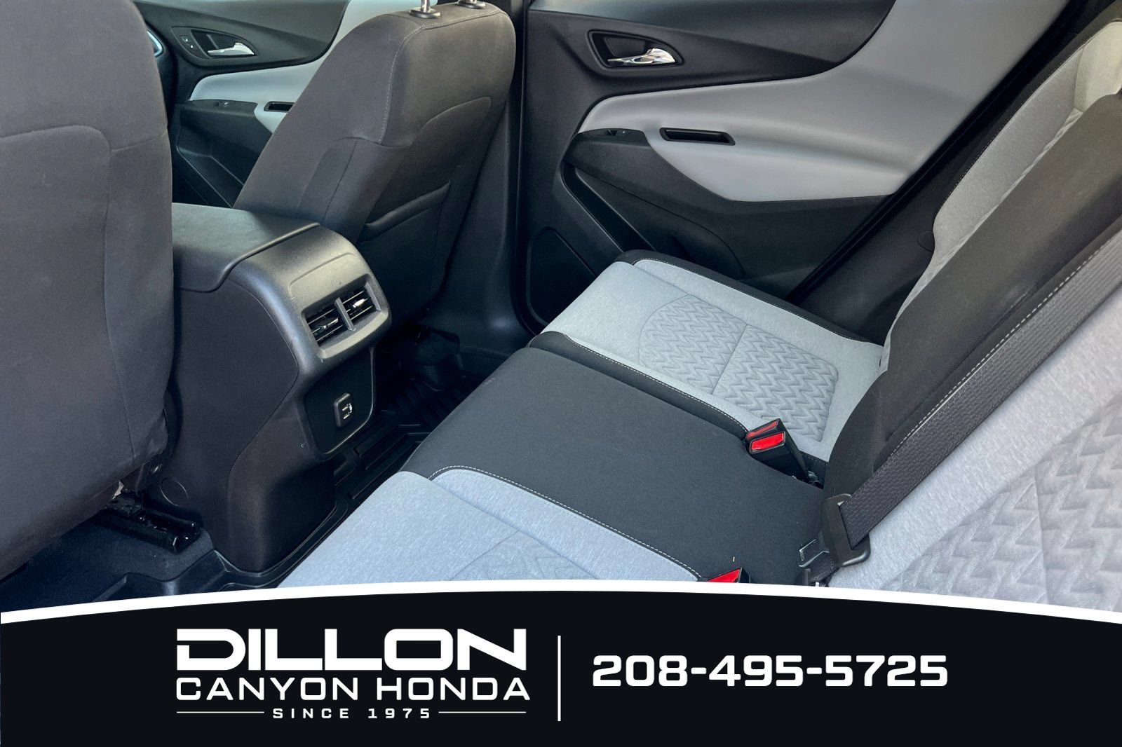 Used 2022 Chevrolet Equinox LS w/ LS Convenience Package AWD/4WD image 12