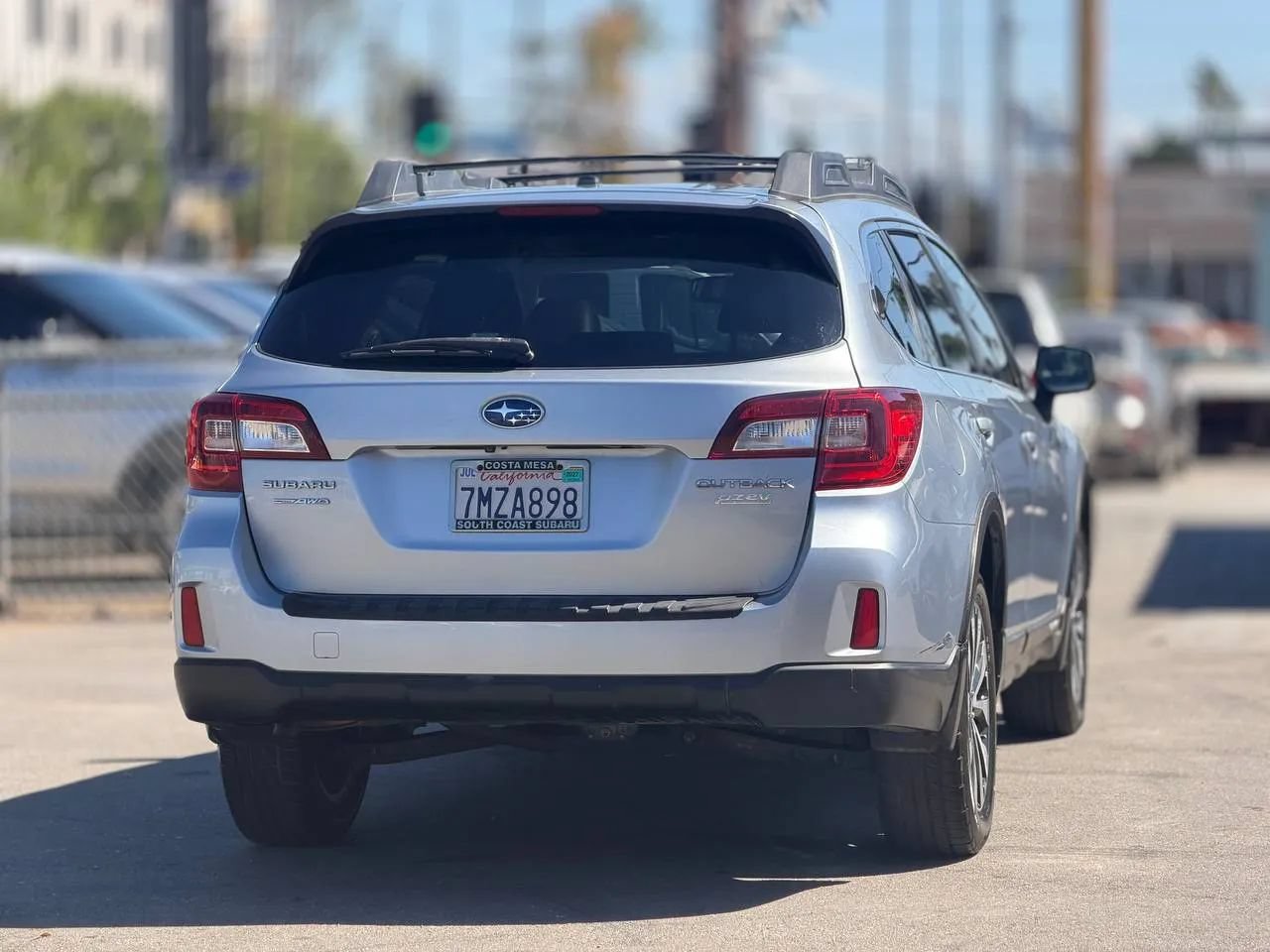 Used 2015 Subaru Outback 2.5i Limited AWD/4WD image 15