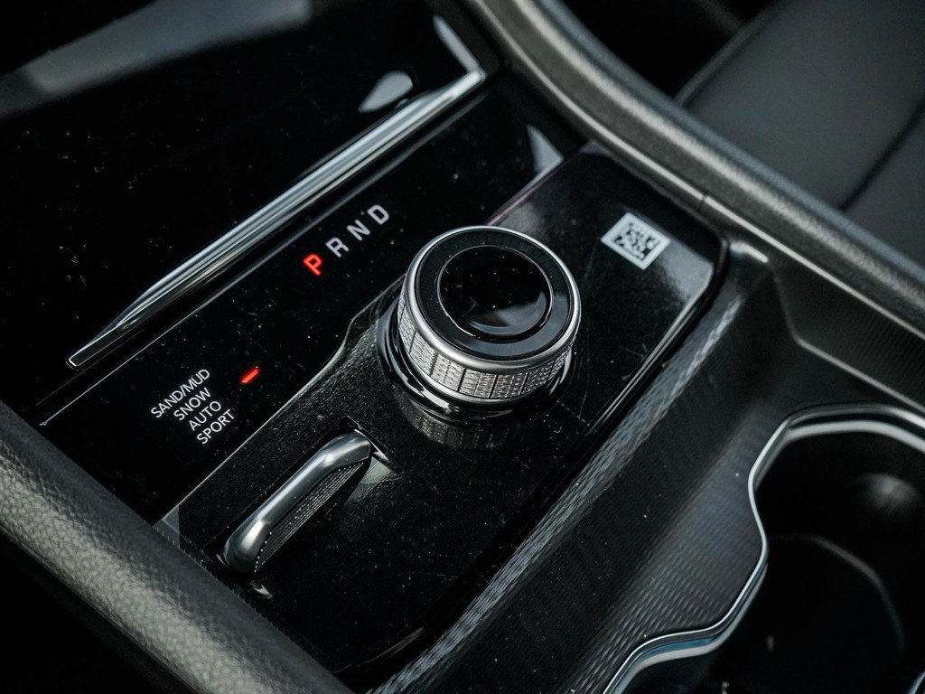 New 2025 Jeep Grand Cherokee Limited w/ Trailer Tow Package image 26