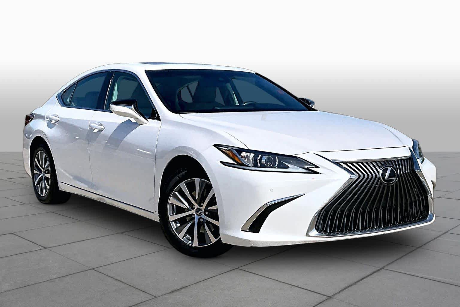 Used 2019 Lexus ES 350 w/ Premium Package FWD image 3