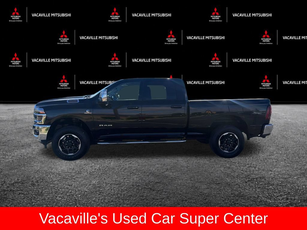 Used 2025 RAM 3500 Laramie AWD/4WD image 2