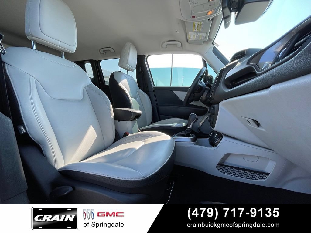Used 2022 Jeep Renegade Limited AWD/4WD image 30