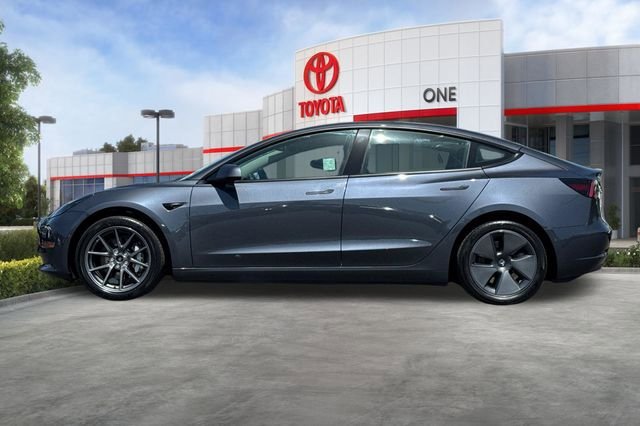 Used 2022 Tesla Model 3 Long Range AWD/4WD image 8