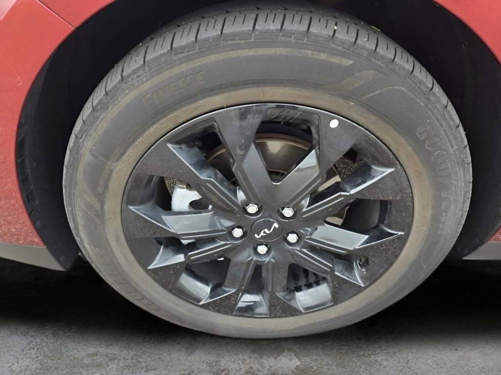 Used 2024 Kia Carnival SX Prestige FWD image 29