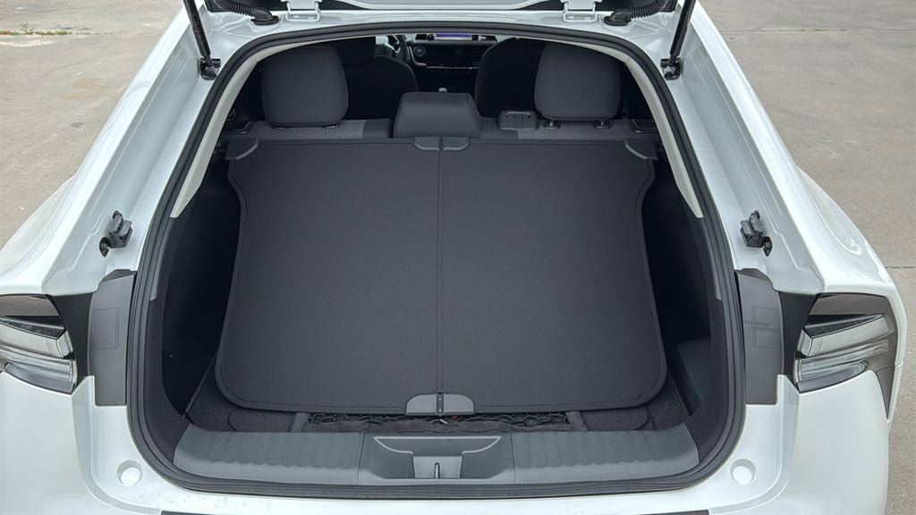 New 2026 Toyota Prius Plug-In Hybrid FWD image 27
