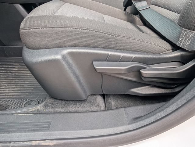 New 2026 Chevrolet Equinox LT w/ Safety and Technology Package FWD image 11