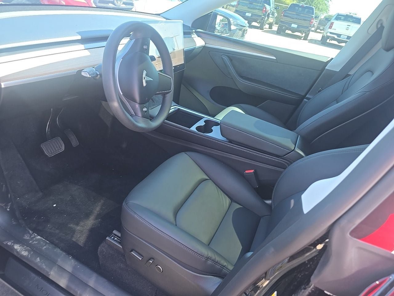 Used 2025 Tesla Model Y Long Range AWD/4WD image 10