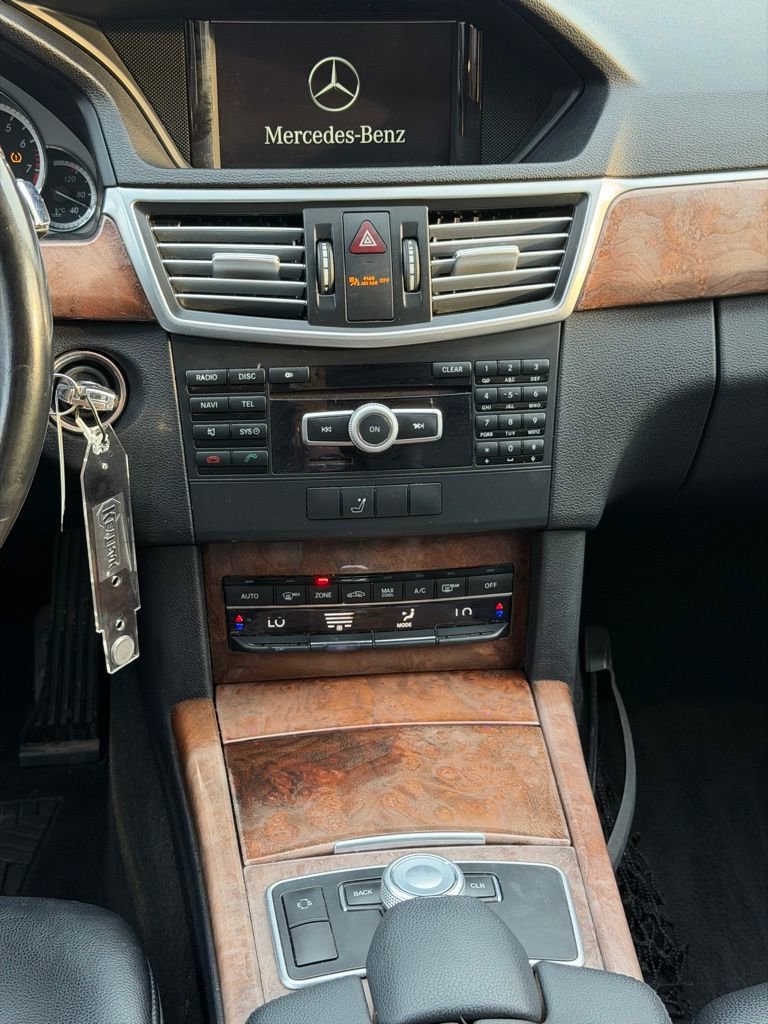 Used 2012 Mercedes-Benz E 350 Sedan image 13