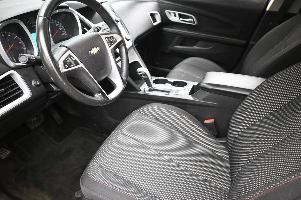 Used 2013 Chevrolet Equinox LT w/ Driver Convenience Package AWD/4WD image 16