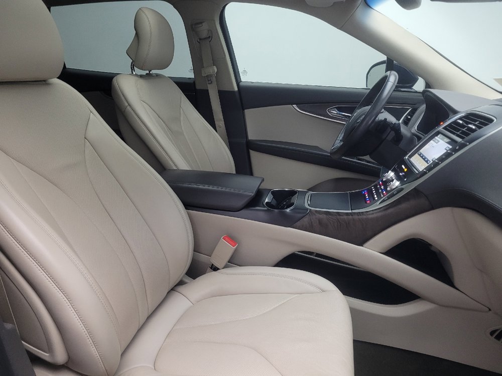 Used 2018 Lincoln MKX Reserve w/ Driver Assistance Package FWD image 21