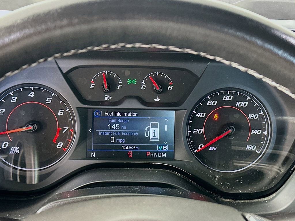 Used 2024 Chevrolet Camaro LT w/ Technology Package image 12