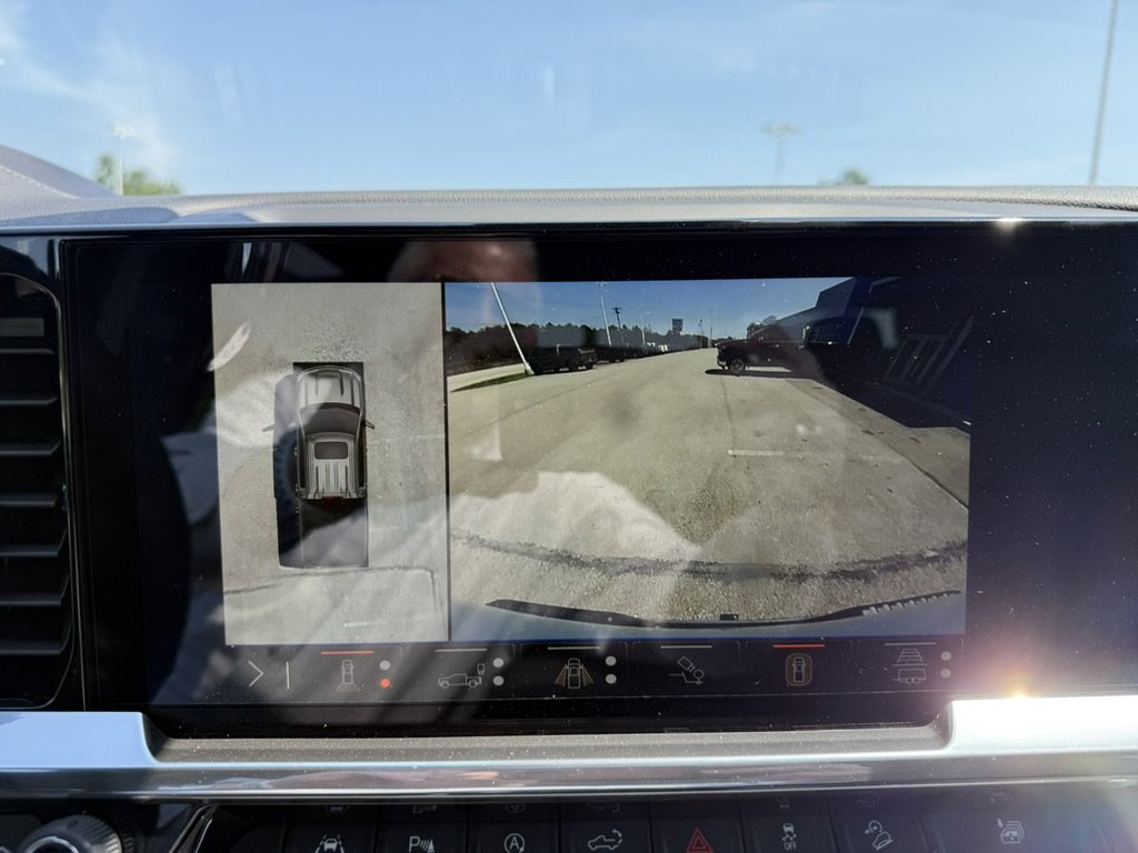 New 2026 Chevrolet Silverado 1500 LTZ w/ LTZ Premium Package image 23