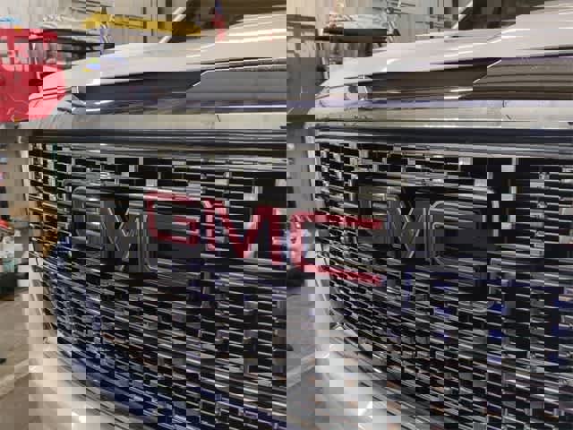 Used 2018 GMC Sierra 1500 Denali w/ Denali Ultimate Package image 12