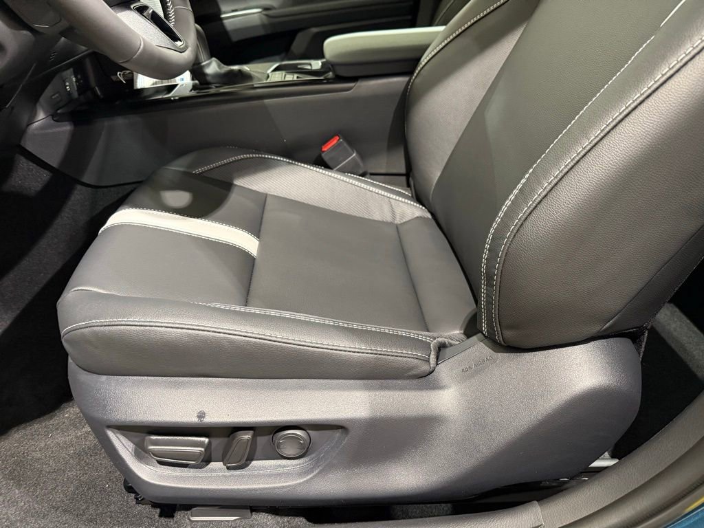 New 2026 Toyota Camry SE image 13