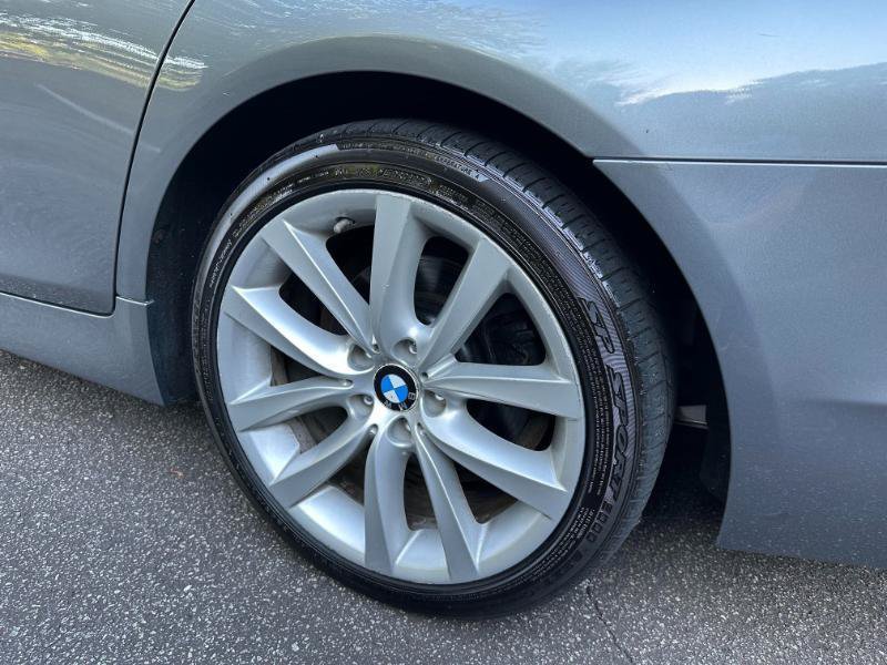 Used 2011 BMW 535i xDrive Sedan AWD/4WD image 10
