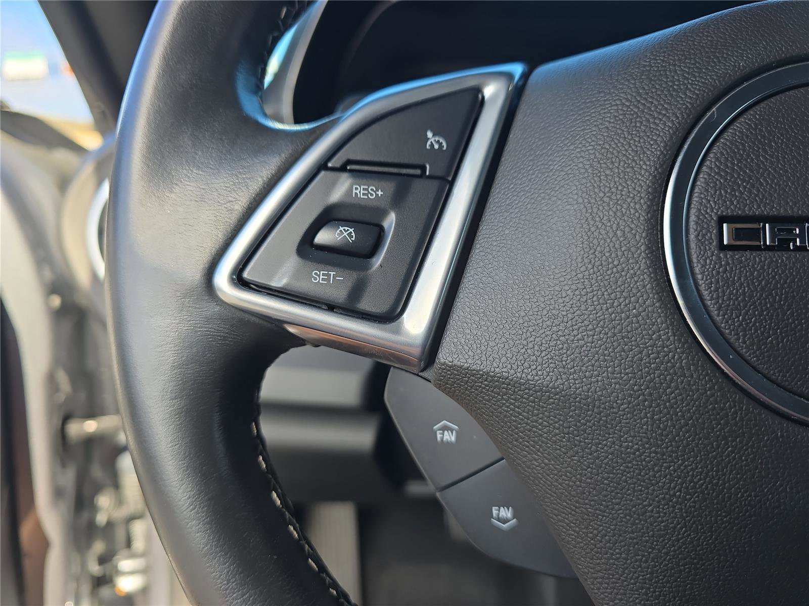 Used 2022 Chevrolet Camaro LT image 20