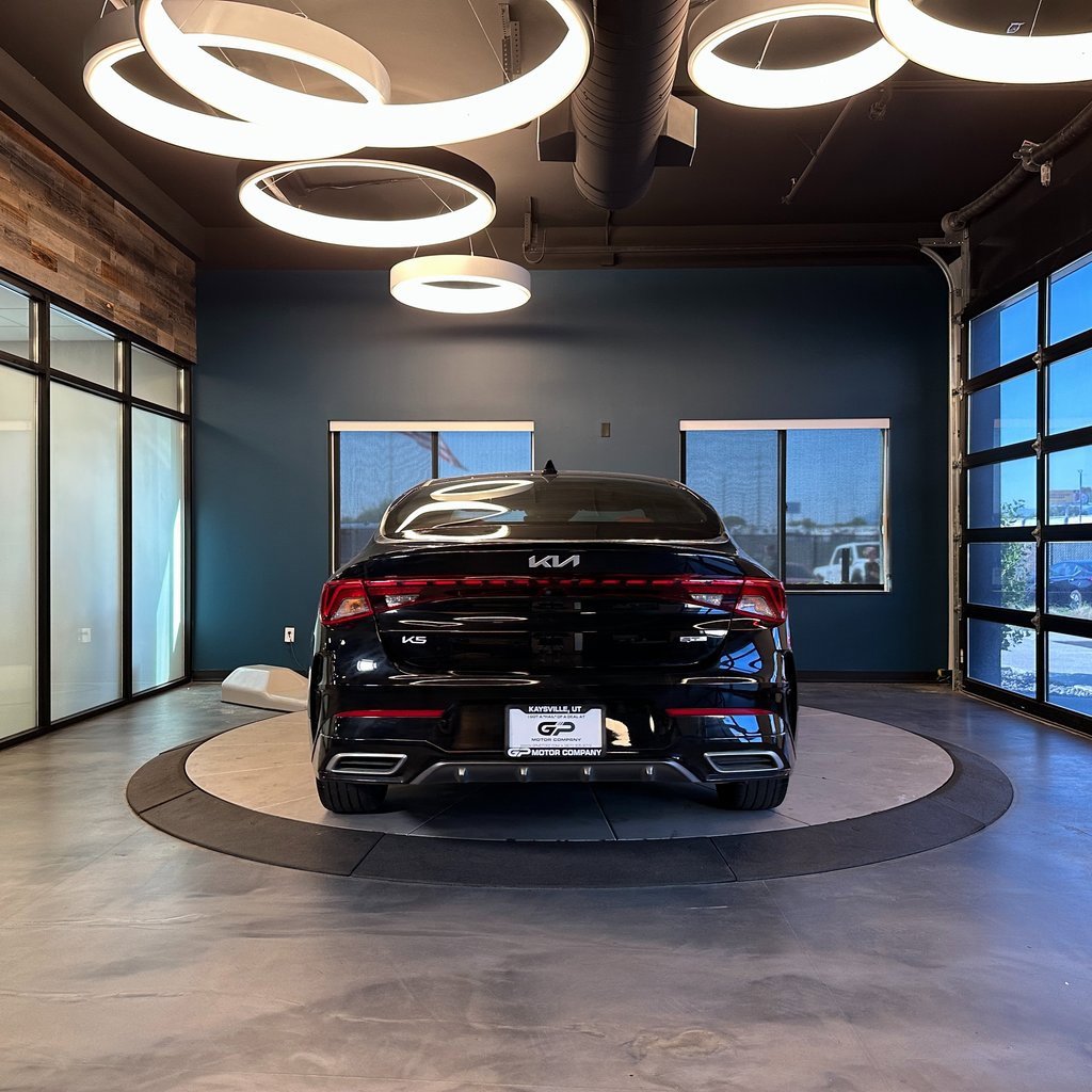 Used 2024 Kia K5 GT-Line w/ GT-Line Premium Package image 4