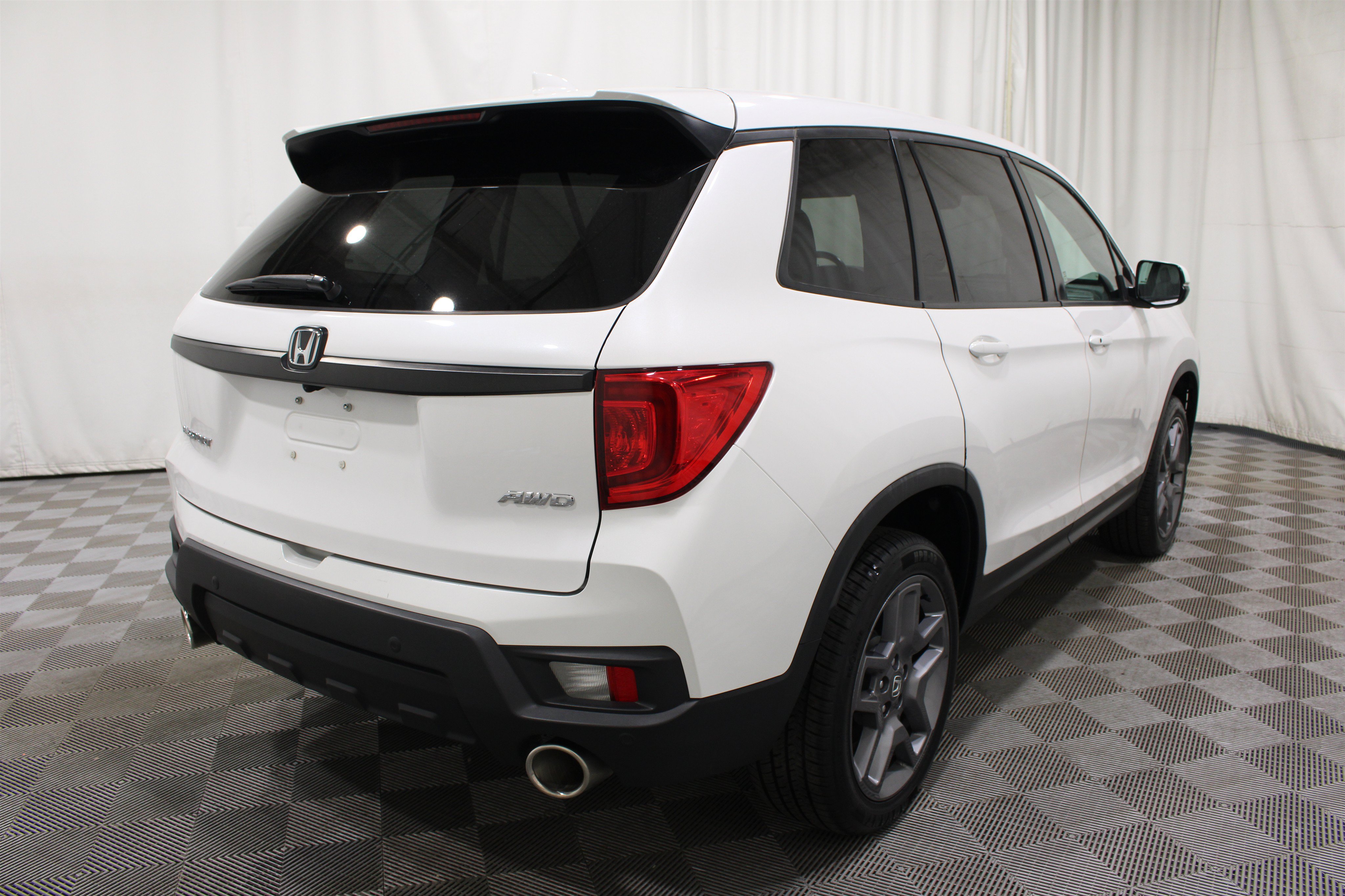 Used 2023 Honda Passport EX-L image 33