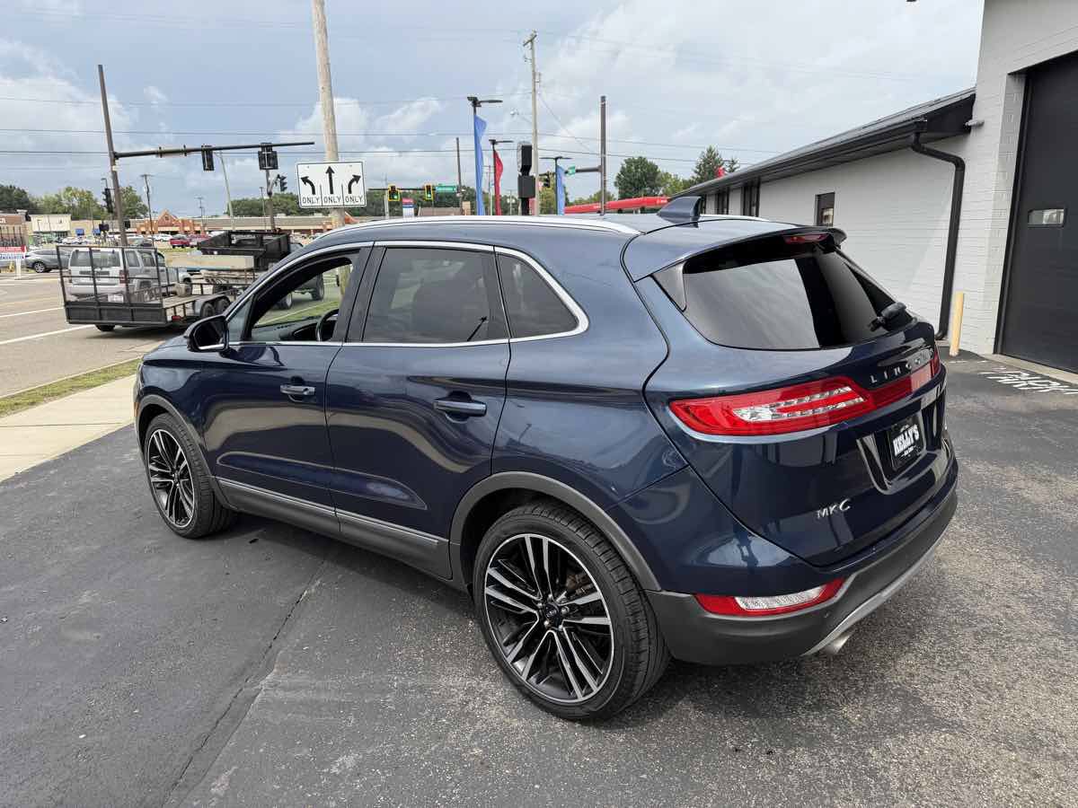 Used 2017 Lincoln MKC Reserve AWD/4WD image 3