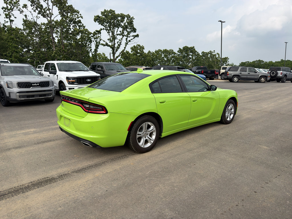Used 2023 Dodge Charger SXT w/ Cold Weather Package RWD image 3