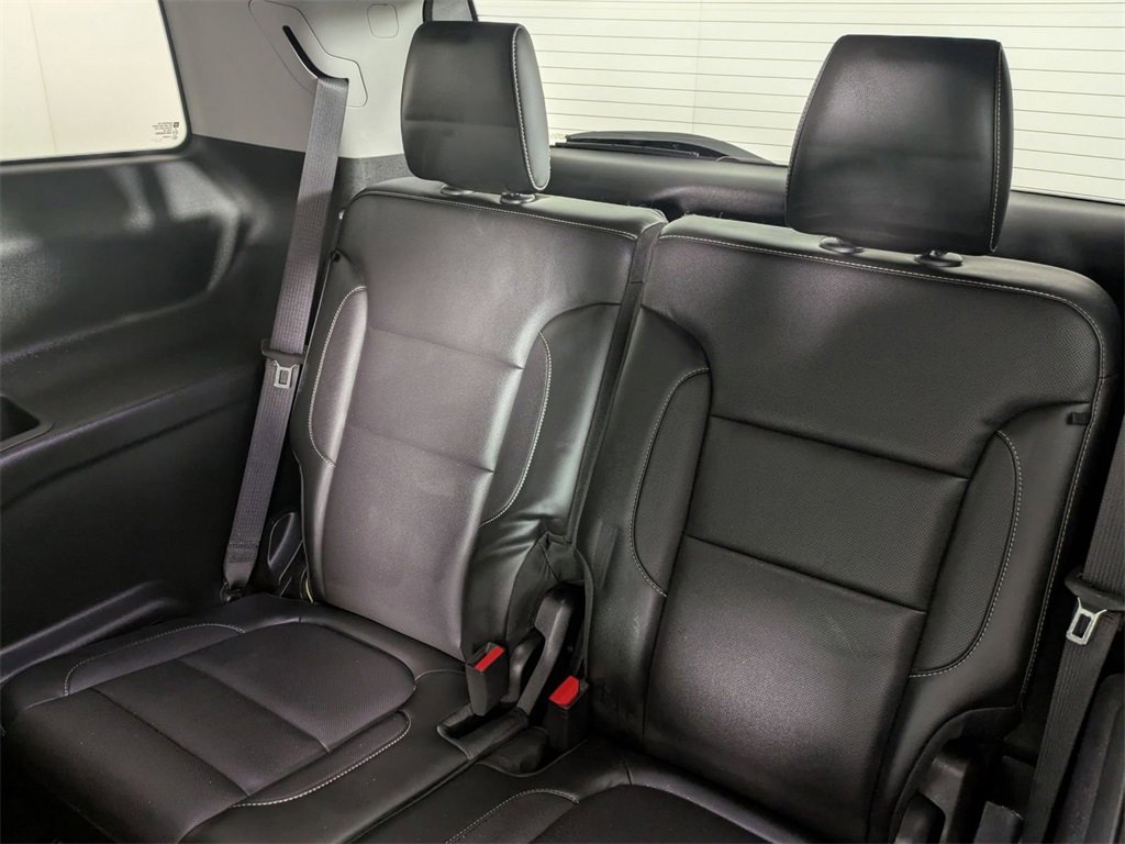 Used 2018 GMC Acadia SLT image 29