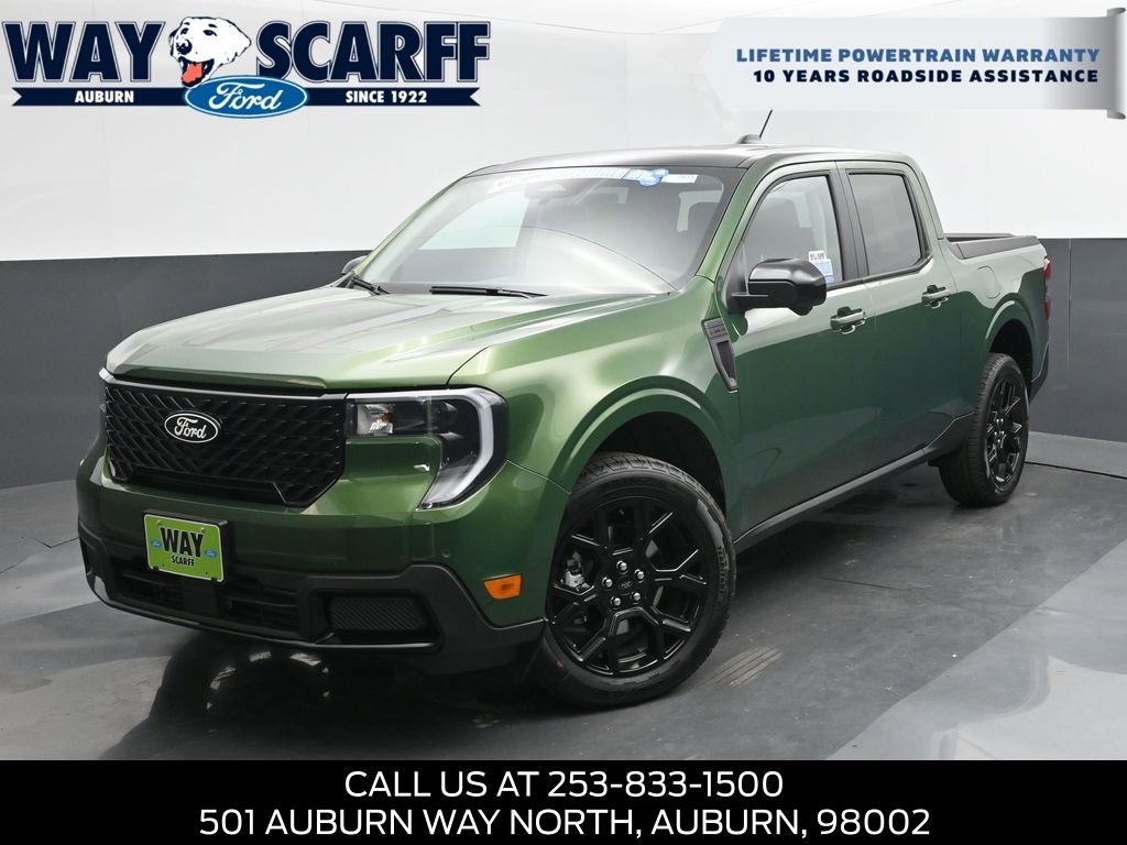 New 2025 Ford Maverick Lariat w/ Black Appearance Package