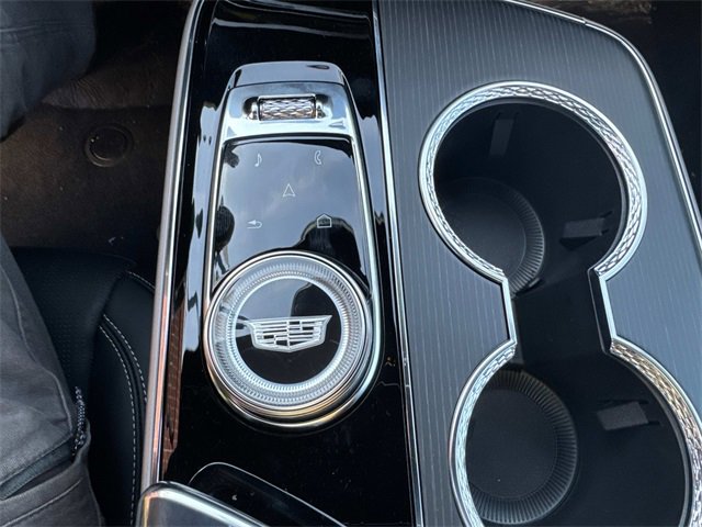 New 2025 Cadillac Lyriq Luxury image 18