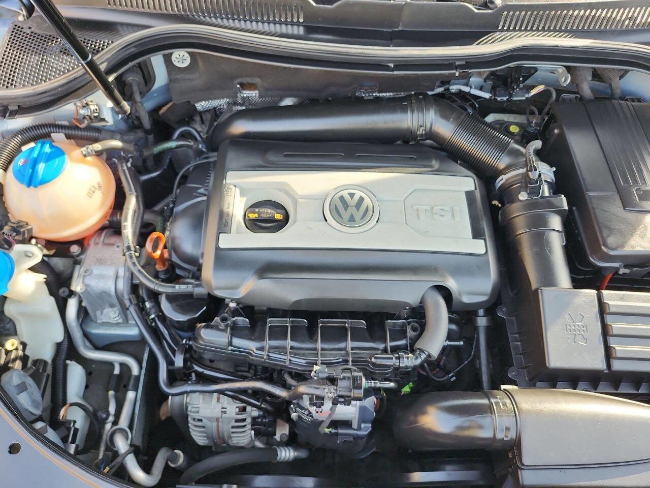 Used 2012 Volkswagen CC R-Line image 34