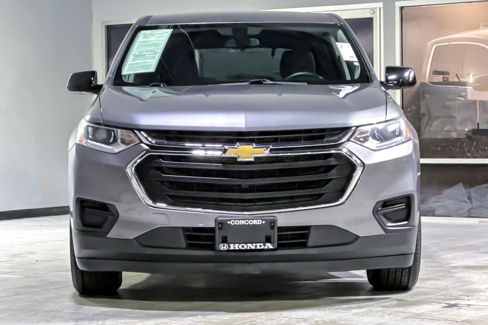 Used 2020 Chevrolet Traverse LS image 5
