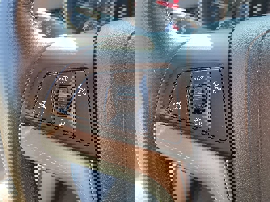 Used 2014 Chevrolet Malibu LT image 21