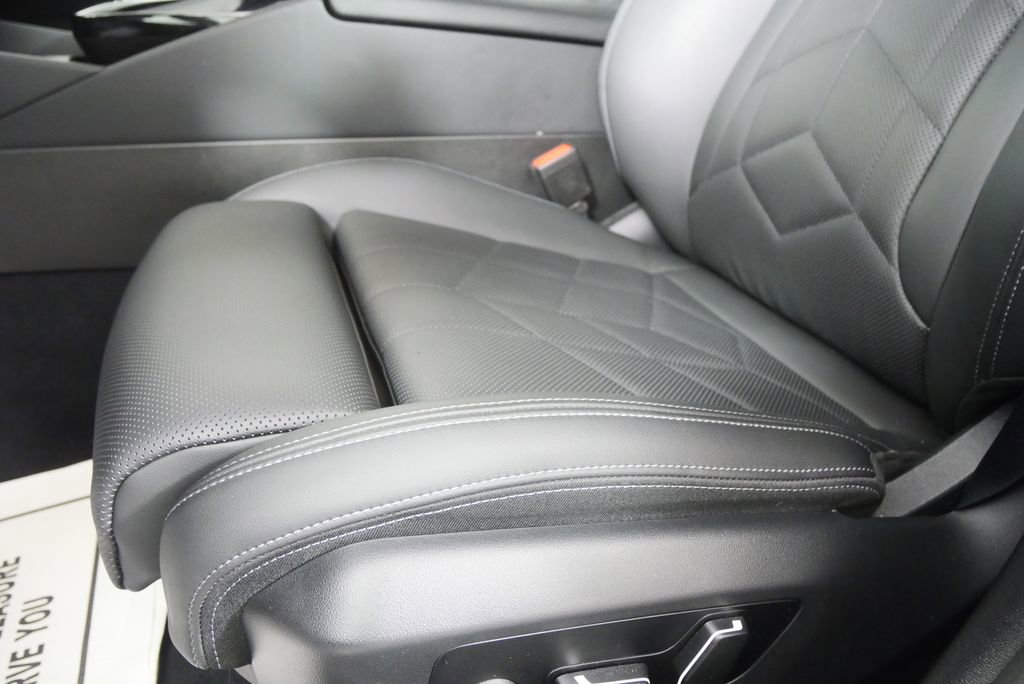 Certified 2024 BMW 530i image 9